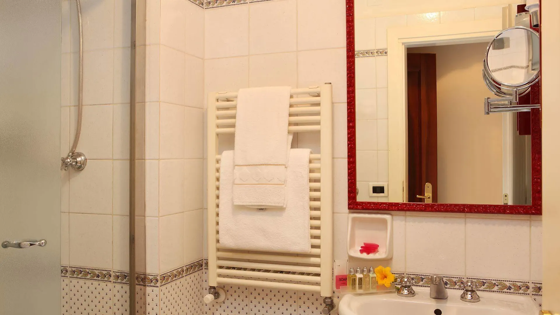 Hotel Pensione Accademia - Villa Maravege Benátky
